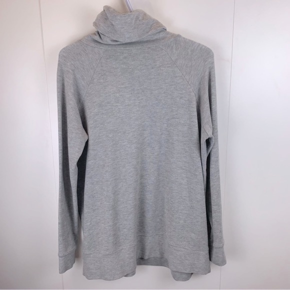 cupcakes &  cashmere Heather Grey Luca Cowl Neck Long Sleeve Sweater sz M - Picture 6 of 10